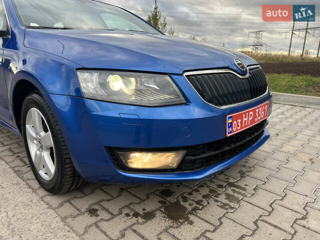Шкода Октавия 2014 в Ровно на Automoto.ua Синий Шкода Октавия, объемом двигателя 2 л и пробегом 149 тыс. км за 13300 $, фото 10 на Automoto.ua