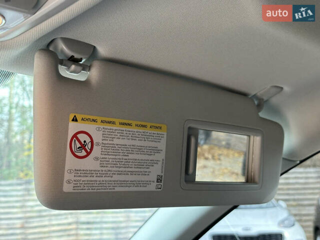 Синий Шкода Октавия, объемом двигателя 1.6 л и пробегом 216 тыс. км за 12900 $, фото 59 на Automoto.ua