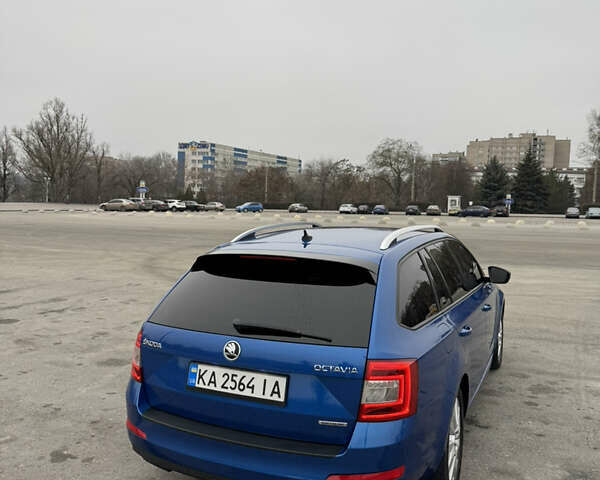 Синий Шкода Октавия, объемом двигателя 1.6 л и пробегом 299 тыс. км за 9999 $, фото 11 на Automoto.ua