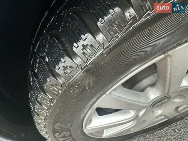 Синій Шкода Октавія, об'ємом двигуна 1.6 л та пробігом 290 тис. км за 10499 $, фото 34 на Automoto.ua