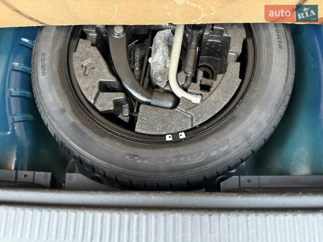 Синий Шкода Октавия, объемом двигателя 1.6 л и пробегом 276 тыс. км за 8650 $, фото 12 на Automoto.ua