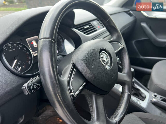 Шкода Октавия 2014 в Ровно на Automoto.ua Синий Шкода Октавия, объемом двигателя 2 л и пробегом 149 тыс. км за 13300 $, фото 34 на Automoto.ua