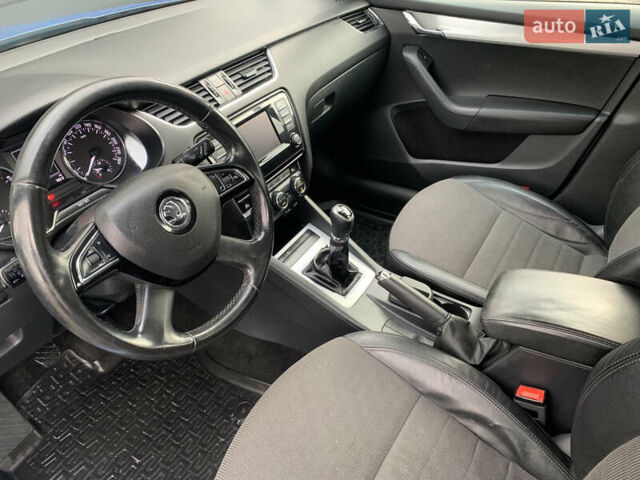 Синий Шкода Октавия, объемом двигателя 0 л и пробегом 225 тыс. км за 10950 $, фото 18 на Automoto.ua