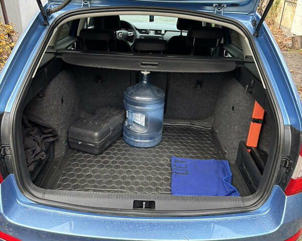 Синій Шкода Октавія, об'ємом двигуна 1.6 л та пробігом 263 тис. км за 10600 $, фото 18 на Automoto.ua