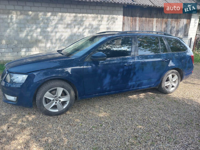 Синий Шкода Октавия, объемом двигателя 1.6 л и пробегом 283 тыс. км за 7750 $, фото 5 на Automoto.ua