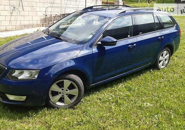 Синій Шкода Октавія, об'ємом двигуна 1.6 л та пробігом 292 тис. км за 8400 $, фото 12 на Automoto.ua