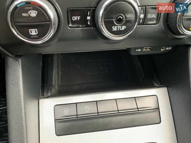 Синий Шкода Октавия, объемом двигателя 0 л и пробегом 225 тыс. км за 10950 $, фото 43 на Automoto.ua