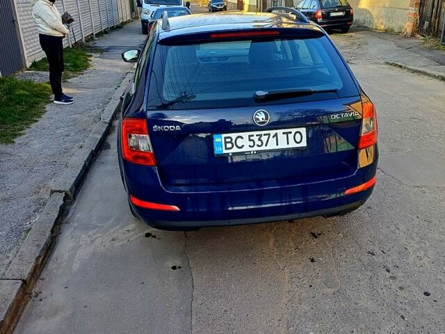 Синий Шкода Октавия, объемом двигателя 1.6 л и пробегом 181 тыс. км за 10600 $, фото 1 на Automoto.ua