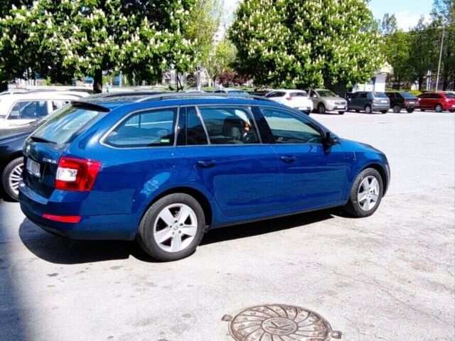 Синий Шкода Октавия, объемом двигателя 1.6 л и пробегом 325 тыс. км за 11000 $, фото 26 на Automoto.ua