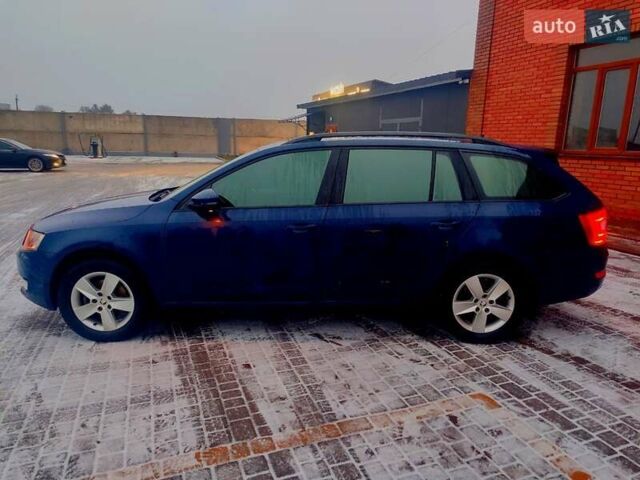 Синій Шкода Октавія, об'ємом двигуна 1.6 л та пробігом 270 тис. км за 10999 $, фото 4 на Automoto.ua