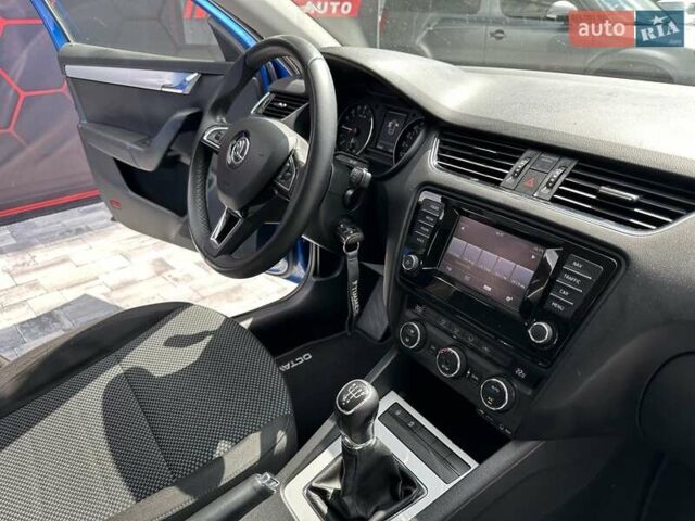 Синій Шкода Октавія, об'ємом двигуна 2 л та пробігом 230 тис. км за 11999 $, фото 25 на Automoto.ua
