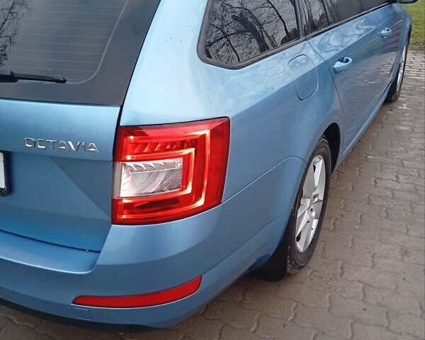 Синій Шкода Октавія, об'ємом двигуна 1.6 л та пробігом 345 тис. км за 12999 $, фото 14 на Automoto.ua