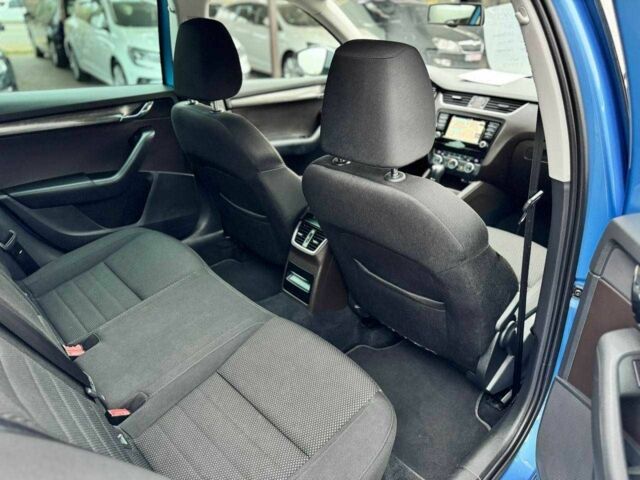 Синий Шкода Октавия, объемом двигателя 2 л и пробегом 186 тыс. км за 15000 $, фото 15 на Automoto.ua