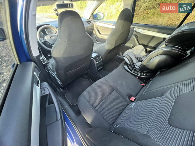 Синій Шкода Октавія, об'ємом двигуна 1.97 л та пробігом 280 тис. км за 12800 $, фото 17 на Automoto.ua