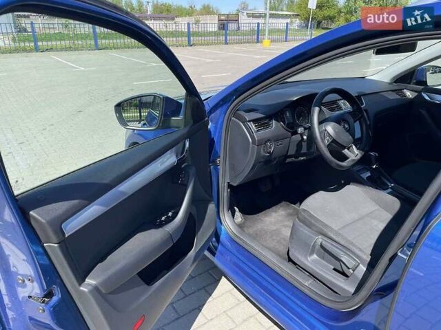 Синий Шкода Октавия, объемом двигателя 1.97 л и пробегом 290 тыс. км за 12700 $, фото 13 на Automoto.ua
