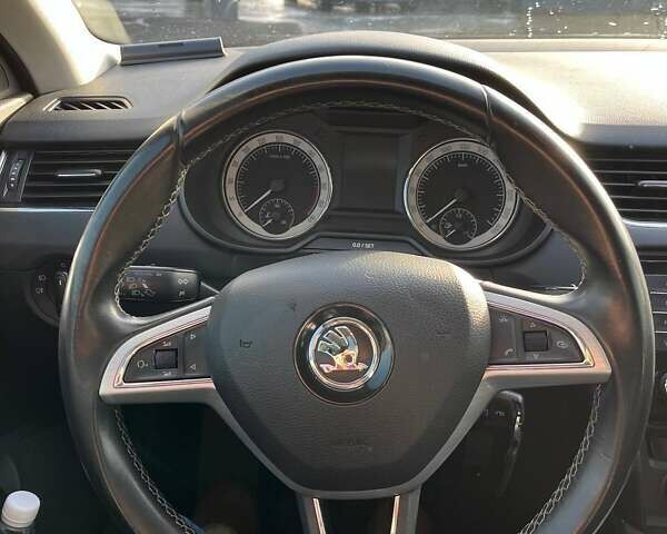 Синий Шкода Октавия, объемом двигателя 1.97 л и пробегом 230 тыс. км за 13700 $, фото 9 на Automoto.ua