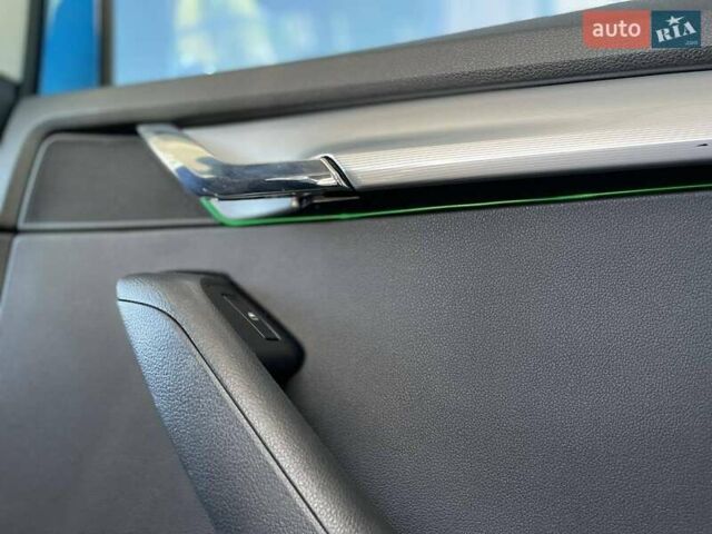 Синий Шкода Октавия, объемом двигателя 1.97 л и пробегом 290 тыс. км за 12700 $, фото 9 на Automoto.ua