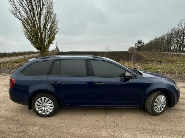 Синій Шкода Октавія, об'ємом двигуна 1.6 л та пробігом 251 тис. км за 9000 $, фото 2 на Automoto.ua