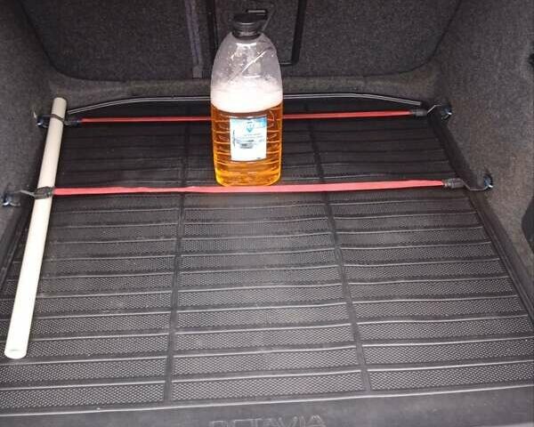 Синій Шкода Октавія, об'ємом двигуна 1.6 л та пробігом 345 тис. км за 12999 $, фото 7 на Automoto.ua