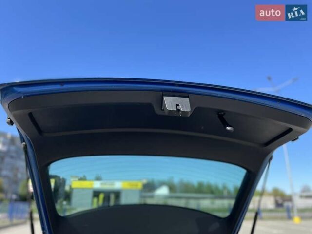 Синий Шкода Октавия, объемом двигателя 1.97 л и пробегом 290 тыс. км за 12700 $, фото 10 на Automoto.ua