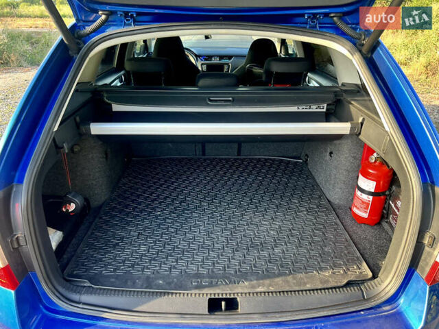 Синій Шкода Октавія, об'ємом двигуна 1.97 л та пробігом 280 тис. км за 12800 $, фото 18 на Automoto.ua
