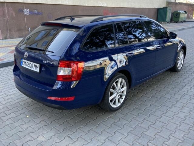 Синий Шкода Октавия, объемом двигателя 2 л и пробегом 257 тыс. км за 11900 $, фото 3 на Automoto.ua