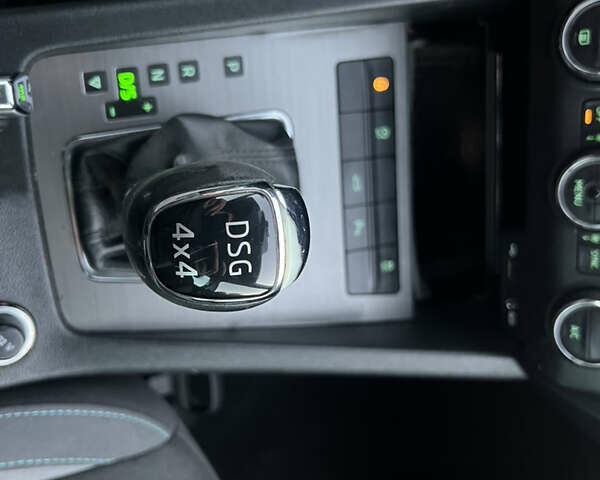 Синий Шкода Октавия, объемом двигателя 1.8 л и пробегом 306 тыс. км за 12500 $, фото 27 на Automoto.ua