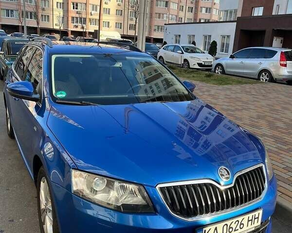 Синий Шкода Октавия, объемом двигателя 1.97 л и пробегом 230 тыс. км за 13700 $, фото 1 на Automoto.ua