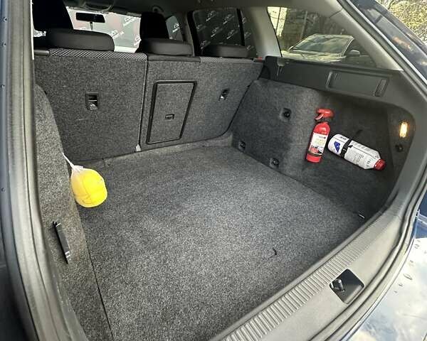 Синий Шкода Октавия, объемом двигателя 1.6 л и пробегом 329 тыс. км за 9800 $, фото 10 на Automoto.ua