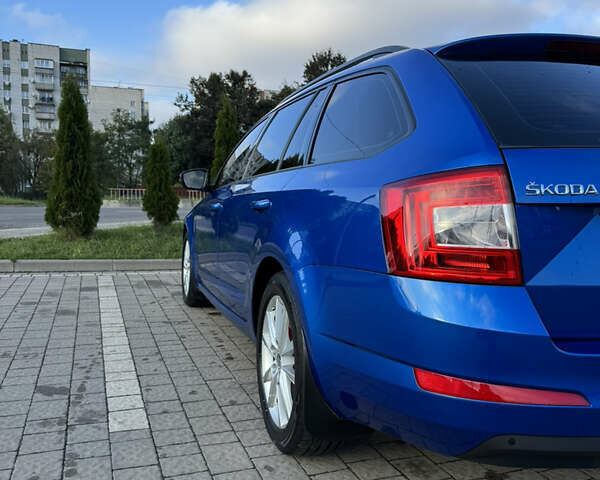 Синий Шкода Октавия, объемом двигателя 1.97 л и пробегом 258 тыс. км за 12350 $, фото 1 на Automoto.ua