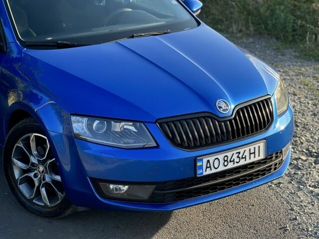 Синій Шкода Октавія, об'ємом двигуна 2 л та пробігом 270 тис. км за 12700 $, фото 3 на Automoto.ua