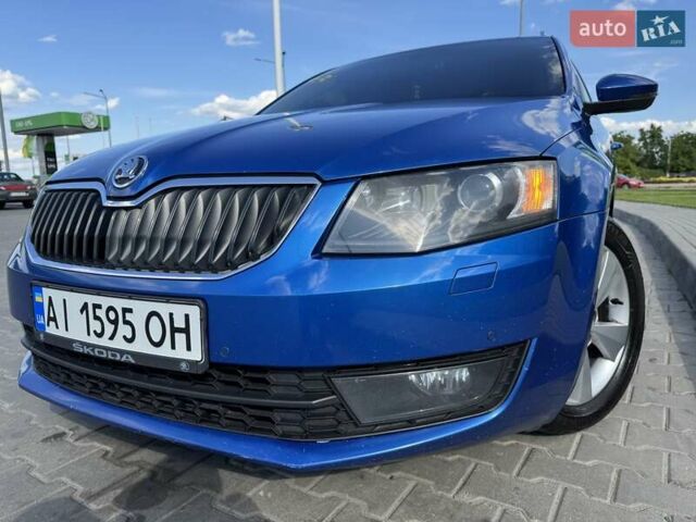 Синий Шкода Октавия, объемом двигателя 1.6 л и пробегом 268 тыс. км за 12000 $, фото 5 на Automoto.ua