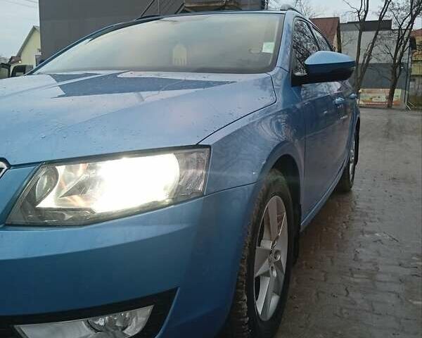 Синій Шкода Октавія, об'ємом двигуна 1.6 л та пробігом 345 тис. км за 12999 $, фото 11 на Automoto.ua