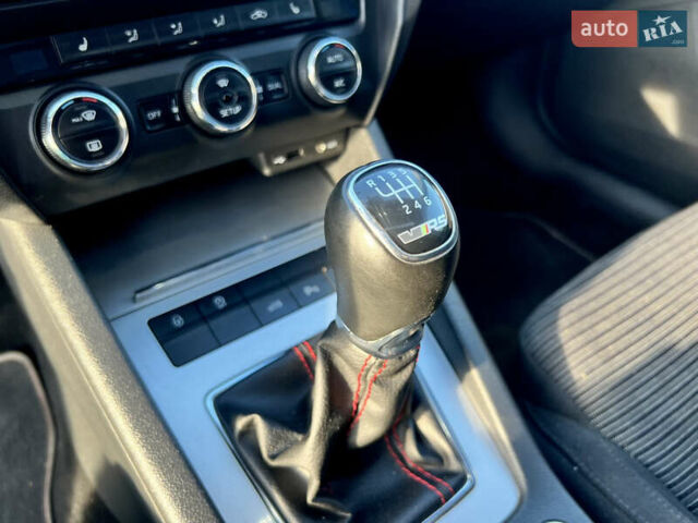 Синій Шкода Октавія, об'ємом двигуна 1.97 л та пробігом 280 тис. км за 12800 $, фото 24 на Automoto.ua