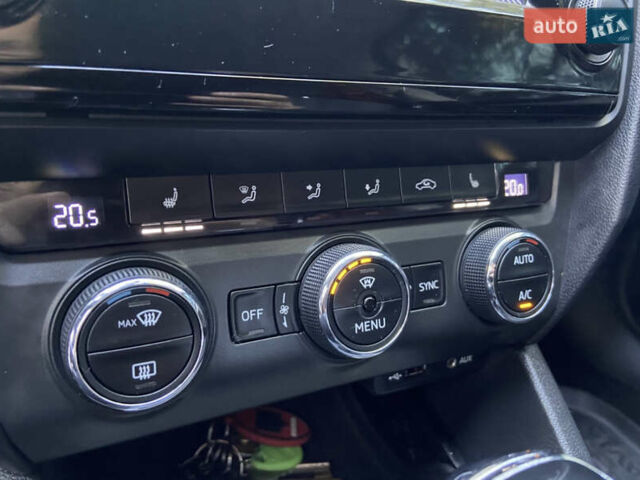 Синій Шкода Октавія, об'ємом двигуна 1.97 л та пробігом 265 тис. км за 11850 $, фото 12 на Automoto.ua