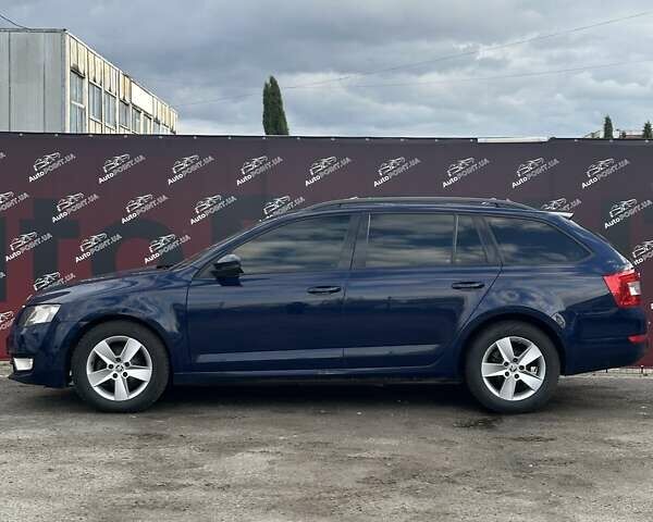 Синий Шкода Октавия, объемом двигателя 1.6 л и пробегом 329 тыс. км за 9800 $, фото 4 на Automoto.ua