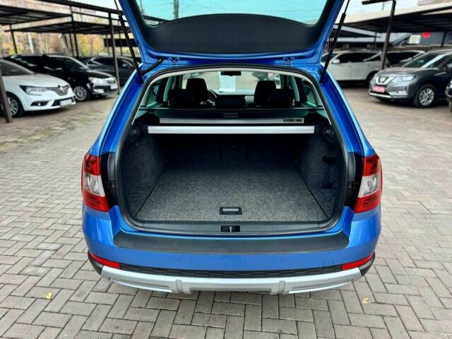 Синий Шкода Октавия, объемом двигателя 2 л и пробегом 186 тыс. км за 15000 $, фото 7 на Automoto.ua