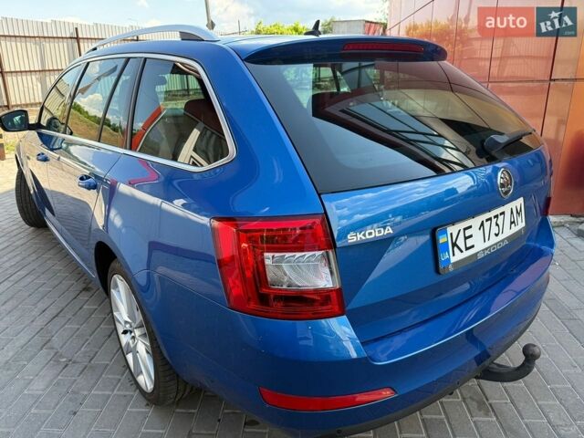 Синий Шкода Октавия, объемом двигателя 1.6 л и пробегом 180 тыс. км за 13500 $, фото 3 на Automoto.ua