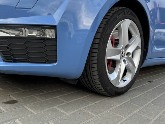 Синий Шкода Октавия, объемом двигателя 2 л и пробегом 295 тыс. км за 12999 $, фото 22 на Automoto.ua