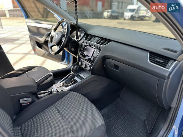 Синий Шкода Октавия, объемом двигателя 1.6 л и пробегом 239 тыс. км за 11200 $, фото 13 на Automoto.ua