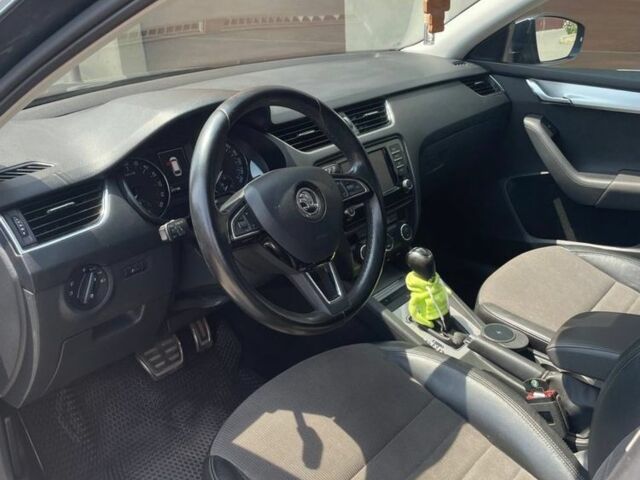 Синій Шкода Октавія, об'ємом двигуна 1.6 л та пробігом 285 тис. км за 12400 $, фото 18 на Automoto.ua