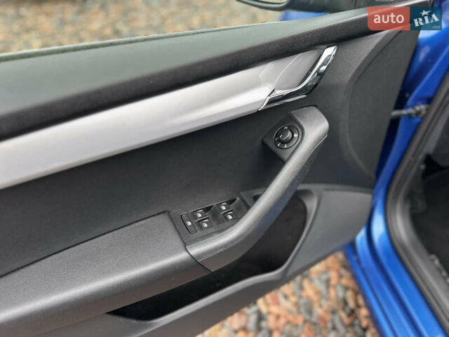 Синий Шкода Октавия, объемом двигателя 1.6 л и пробегом 225 тыс. км за 13000 $, фото 16 на Automoto.ua