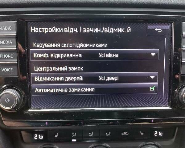 Синий Шкода Октавия, объемом двигателя 1.6 л и пробегом 234 тыс. км за 13500 $, фото 32 на Automoto.ua