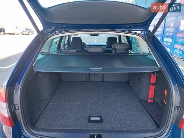 Синий Шкода Октавия, объемом двигателя 1.6 л и пробегом 200 тыс. км за 11400 $, фото 6 на Automoto.ua