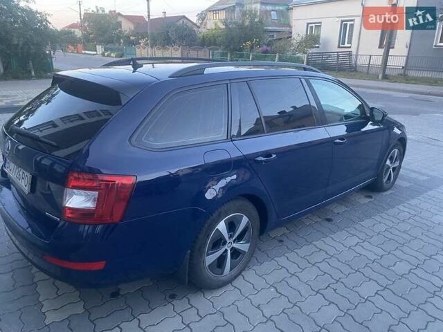 Синій Шкода Октавія, об'ємом двигуна 1.6 л та пробігом 251 тис. км за 10400 $, фото 5 на Automoto.ua
