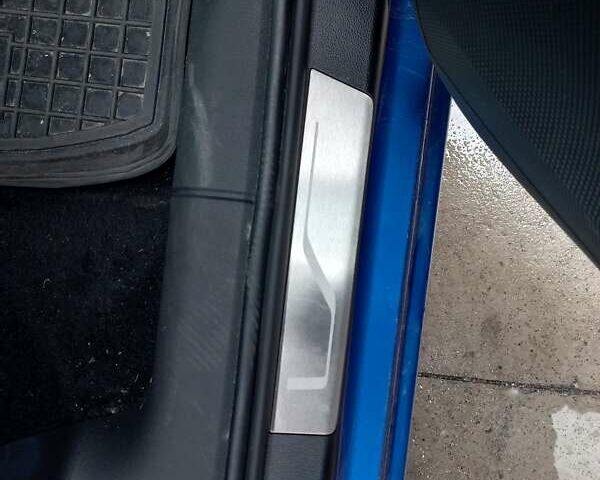 Синий Шкода Октавия, объемом двигателя 1.6 л и пробегом 234 тыс. км за 13500 $, фото 7 на Automoto.ua