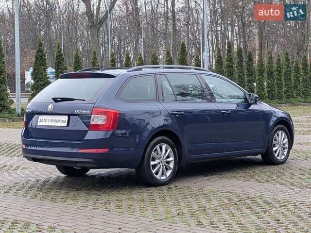 Синий Шкода Октавия, объемом двигателя 1.6 л и пробегом 188 тыс. км за 12300 $, фото 5 на Automoto.ua