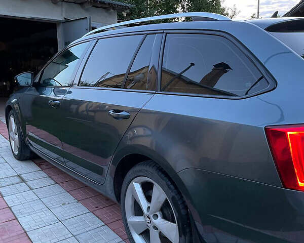 Синий Шкода Октавия, объемом двигателя 1.6 л и пробегом 265 тыс. км за 12500 $, фото 19 на Automoto.ua