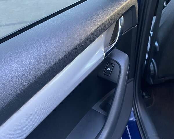 Шкода Октавія 2016 у Жовкві на Automoto.ua Синій Шкода Октавія, об'ємом двигуна 1.6 л та пробігом 251 тис. км за 10200 $, фото 14 на Automoto.ua