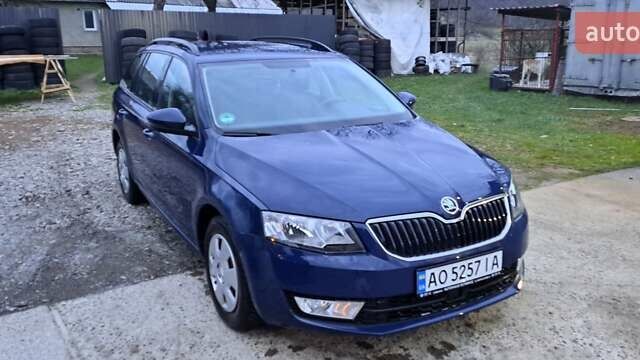 Шкода Октавия 2016 в Хусте на Automoto.ua Синий Шкода Октавия, объемом двигателя 1.6 л и пробегом 256 тыс. км за 10650 $, фото 1 на Automoto.ua